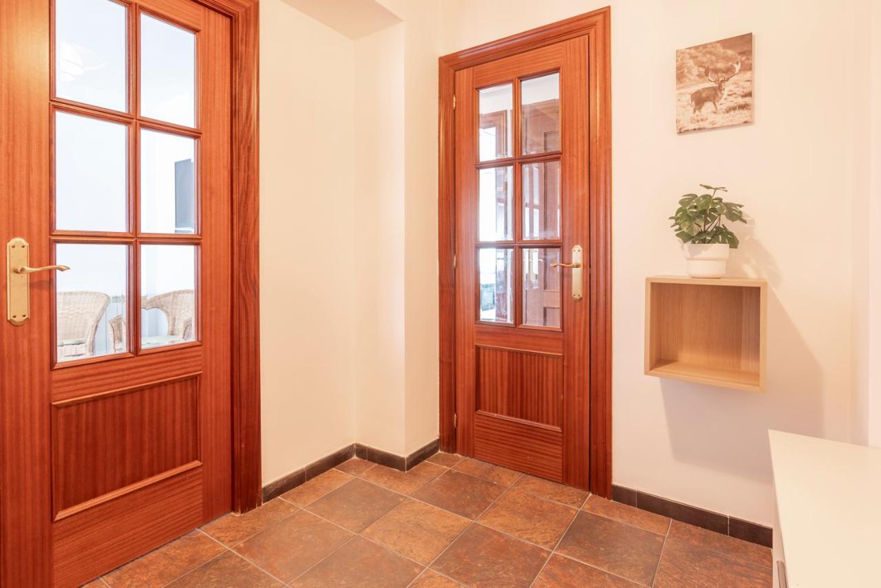 Apartamento Hurle Gijon Bagian luar foto